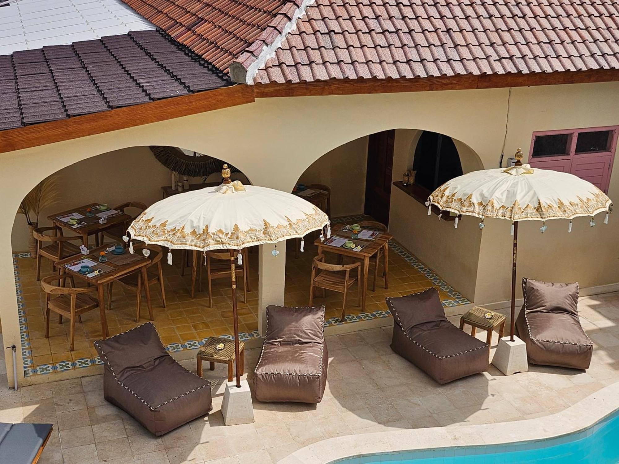 Hotel United Colors Of Lembongan Nusa Lembongan Esterno foto