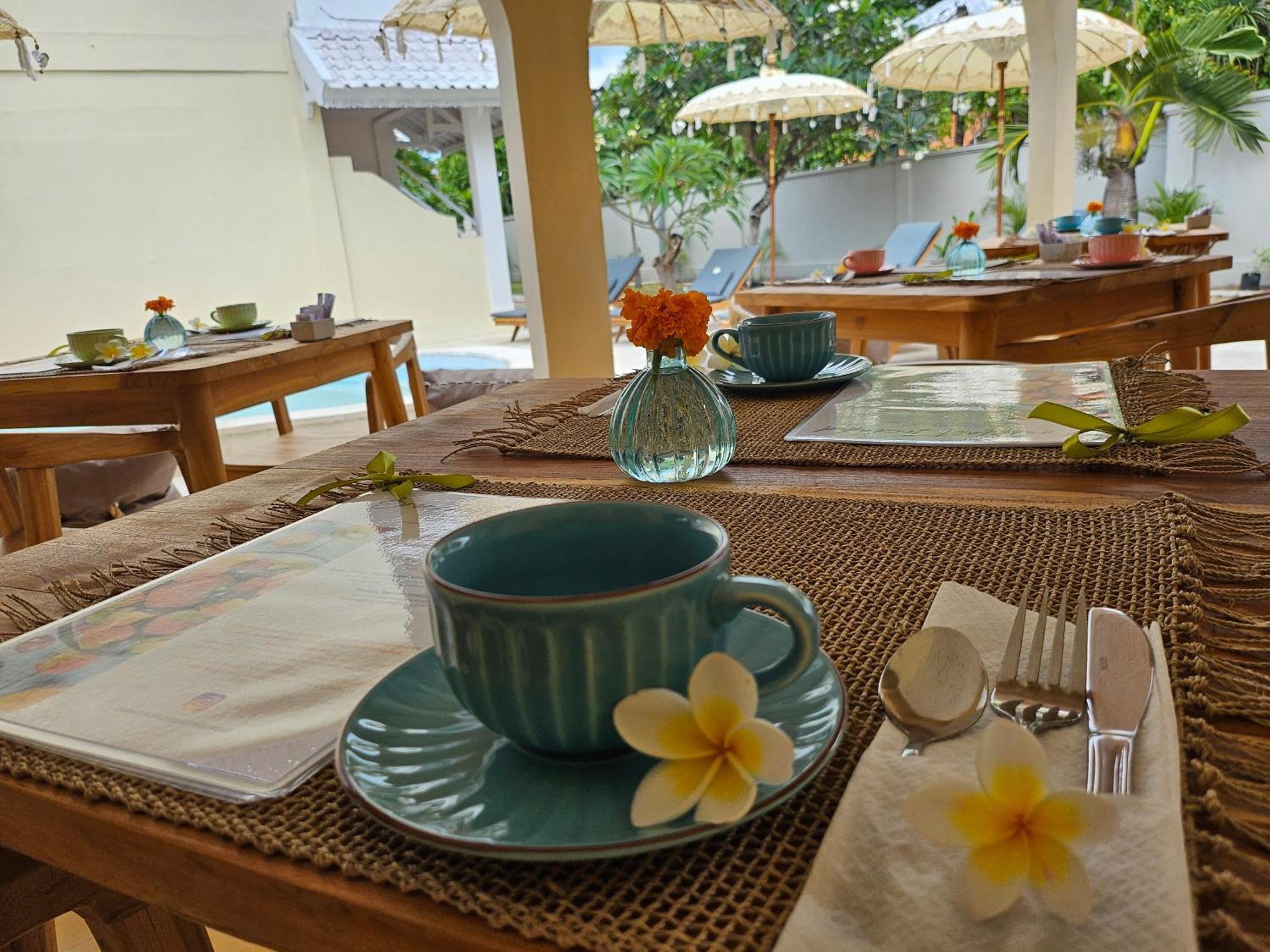 Hotel United Colors Of Lembongan Nusa Lembongan Esterno foto