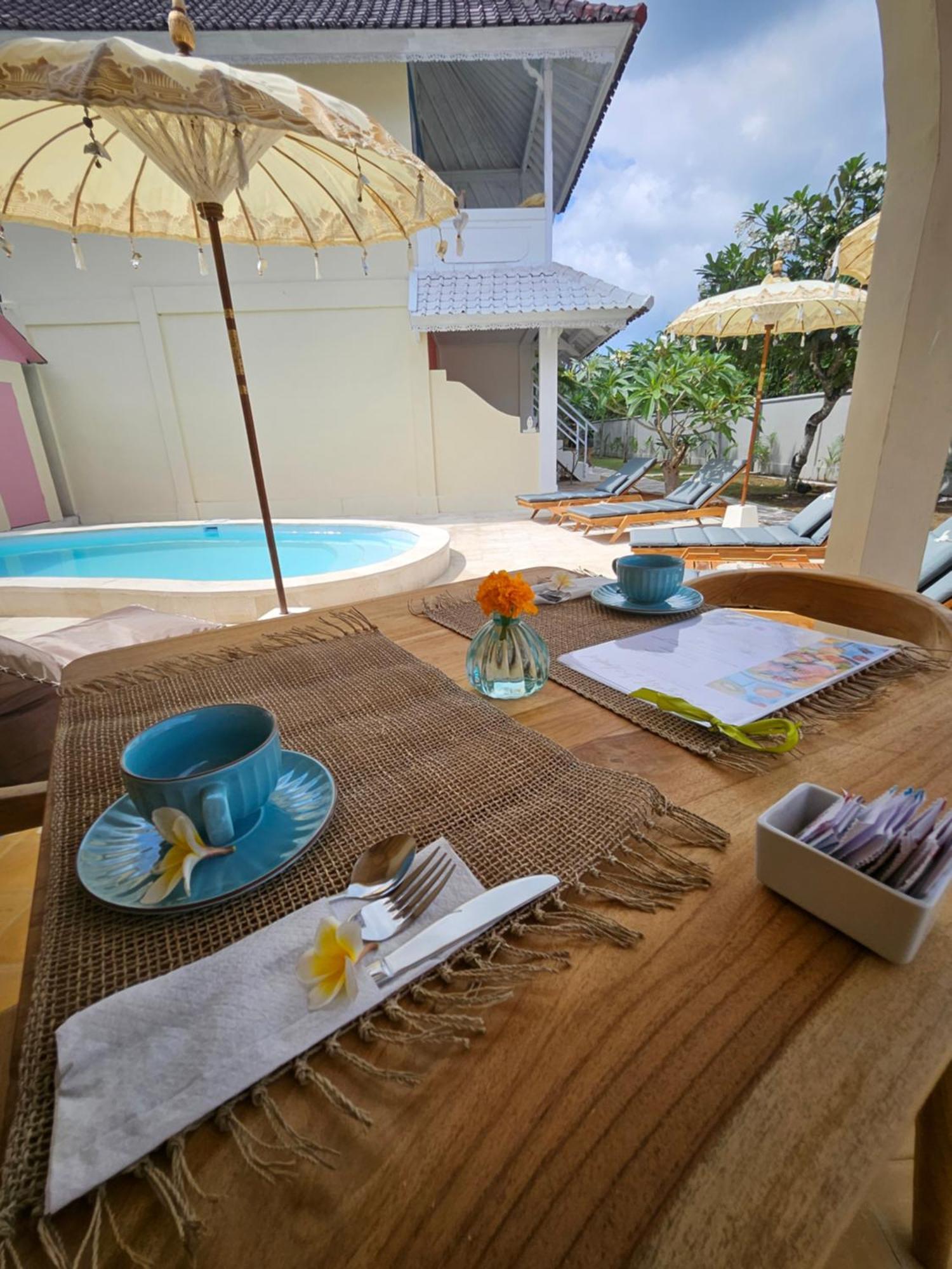 Hotel United Colors Of Lembongan Nusa Lembongan Esterno foto