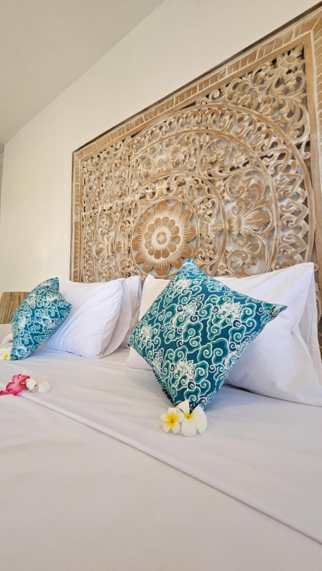 Hotel United Colors Of Lembongan Nusa Lembongan Esterno foto